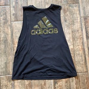 Adidas top